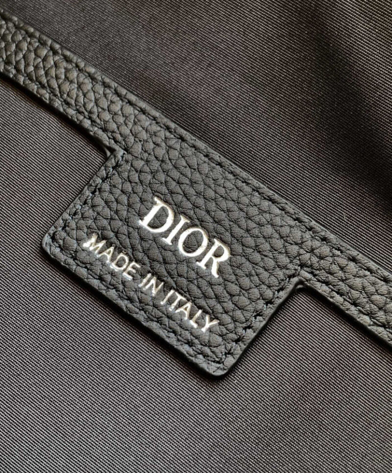 Christian Dior Dior 8 Belt Bag